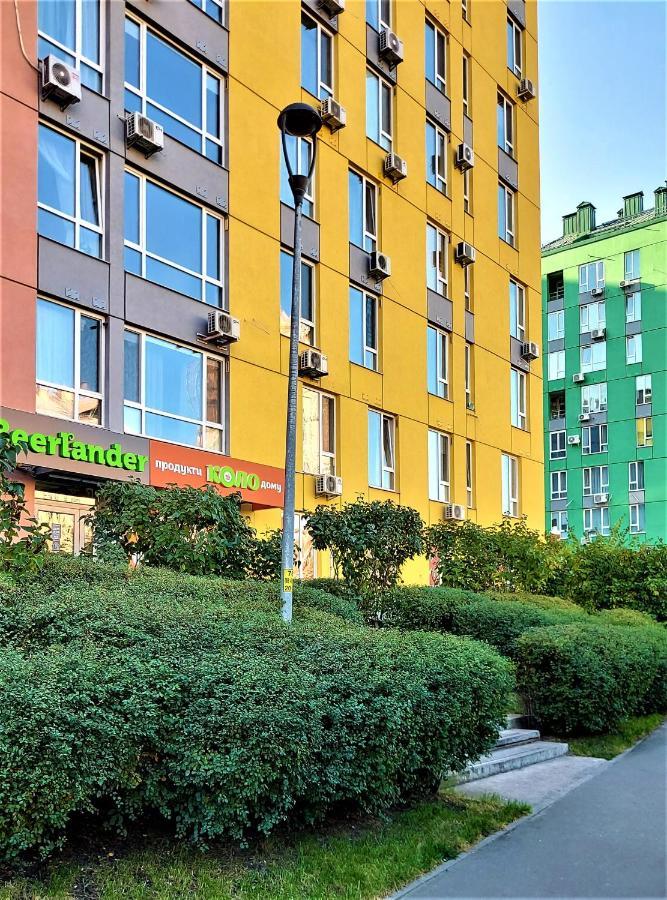 Смарт-Апартаменти На 1 Поверсі Kiev Bagian luar foto